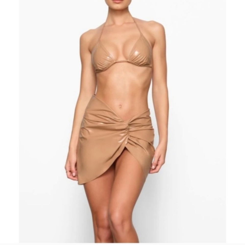 SKIMS NWT Ochre Faux Leather Textured Bikini Story Sarong Mini Skirt Size XL